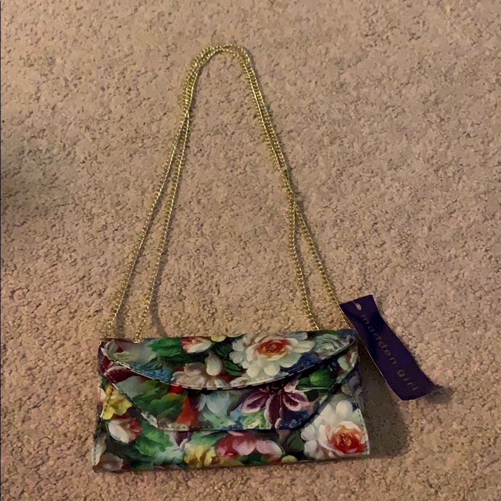 Cute Clutch purse!!